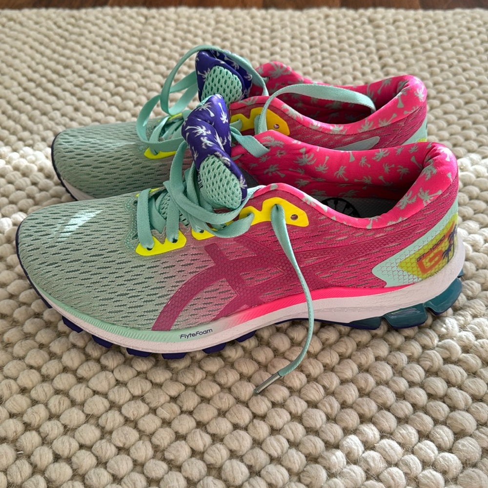 ASICS LA Marathon 2020 GT-1000 Running Shoes